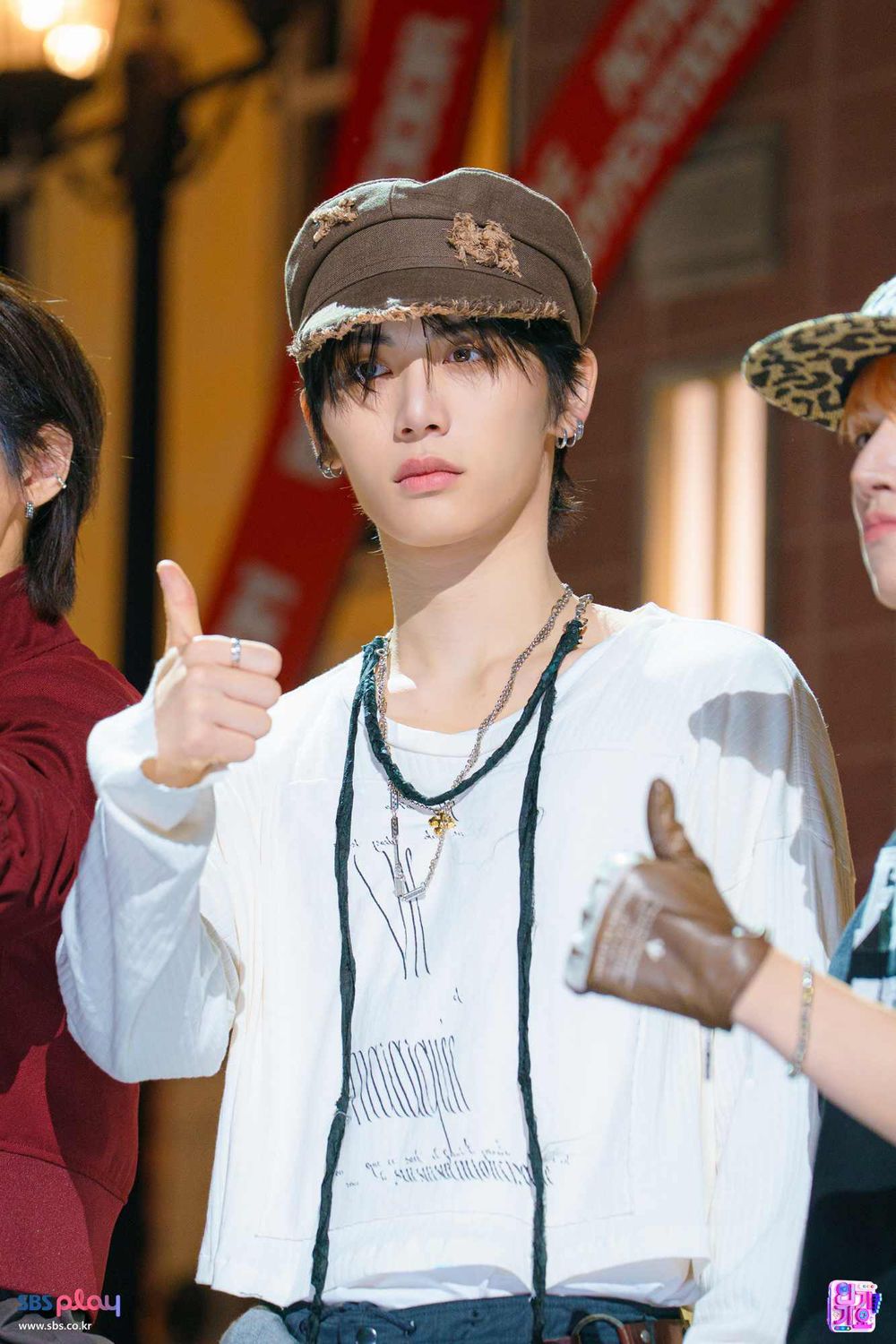 韓網熱議6位「杜拜巧克力相」KPOP男偶像代表！安乾鎬野性精緻並存，恩奭、V致命魅力爆表！-13