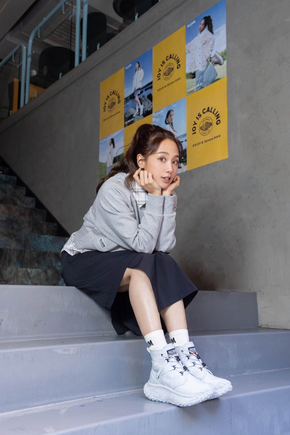 PALLADIUM吳映潔GEmma合作形象太好看！超細腿同款「厚底巧克力靴」絕對要入手！-17