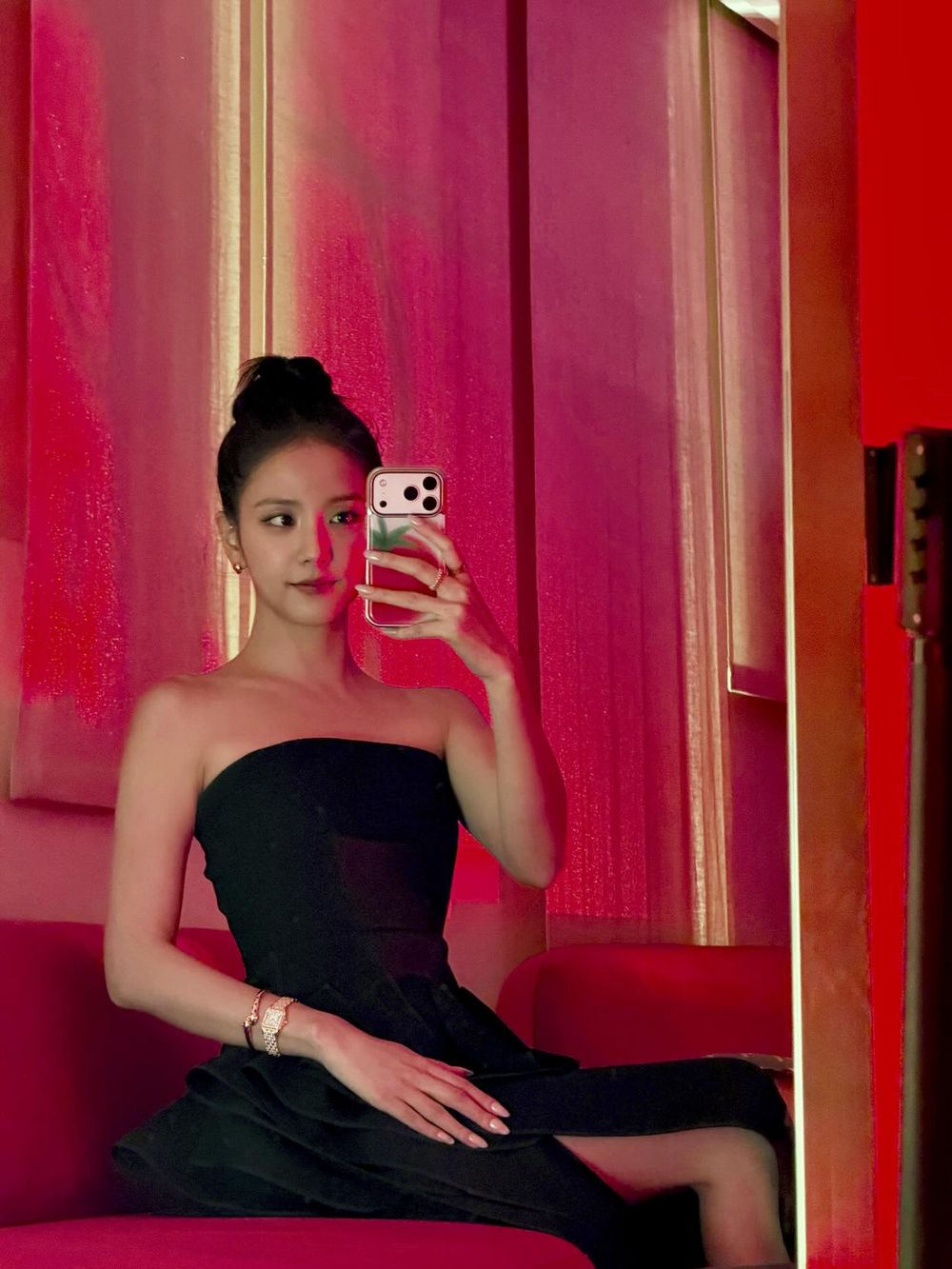 韓網熱議7位「T人」KPOP偶像公開！安兪真、Jisoo理智派發言掀討論，TAESAN根本是大寫T！-4