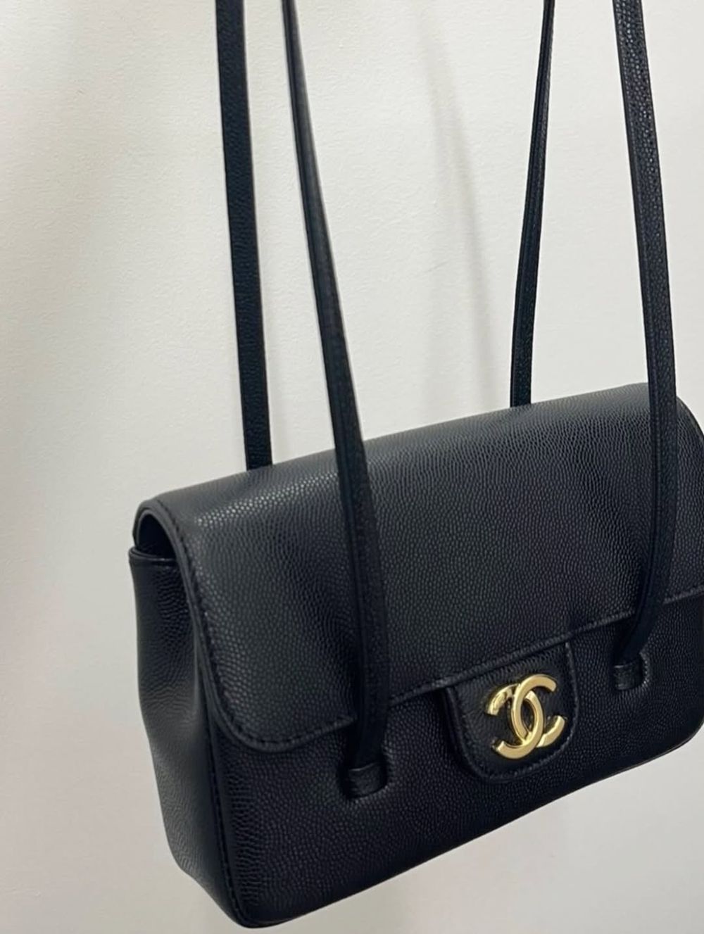 獎金到手衝結帳！2026韓星最愛8大精品包推薦！Felix最愛LV大包、Jennie同款香奈兒開賣即爆紅！-5