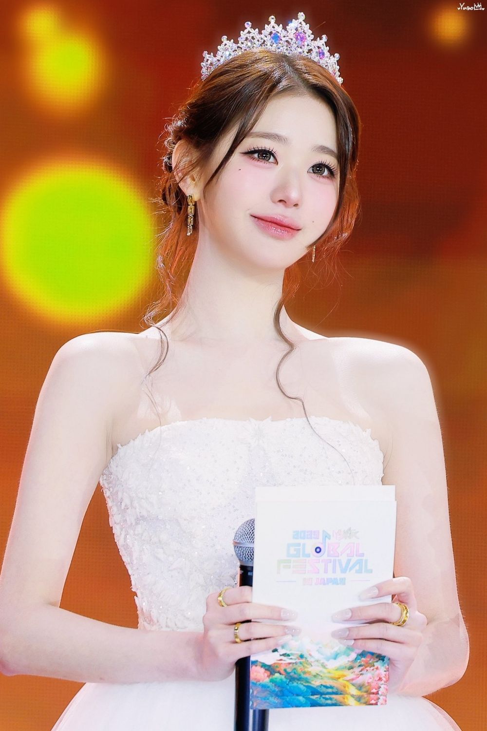 韓網評選「千年一遇」KPOP女偶像代表！Sullyoon神級美照出圈，張員瑛、Karina顏值傳說也上榜！-5