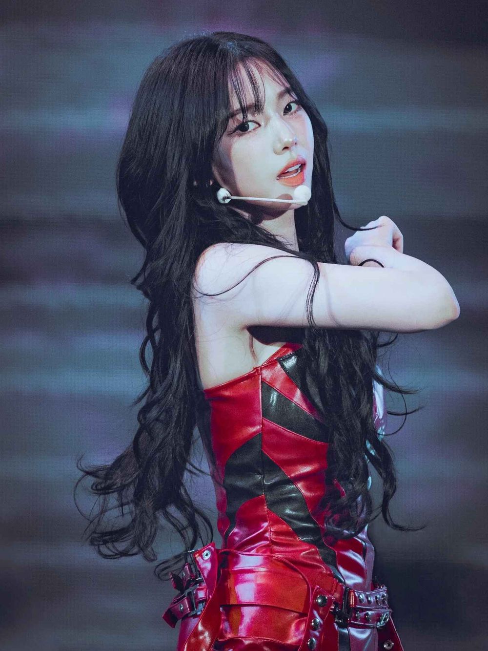 韓網評選「千年一遇」KPOP女偶像代表！Sullyoon神級美照出圈，張員瑛、Karina顏值傳說也上榜！-3