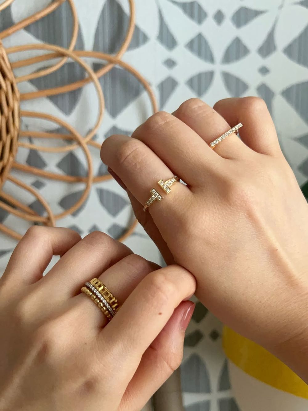 2026年最新！左右手「戒指開運戴法」全解析！連材質都要講究、招財、桃花其實差在戴哪一指！-2