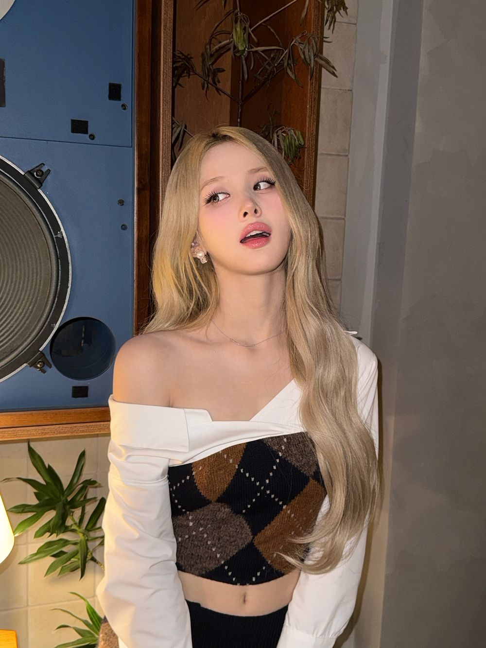 韓網評選6位最強「反轉魅力王」KPOP偶像！ATEEZ傘根本撒嬌狂魔，薇娟、Karina呆萌行徑可愛又爆笑！-8