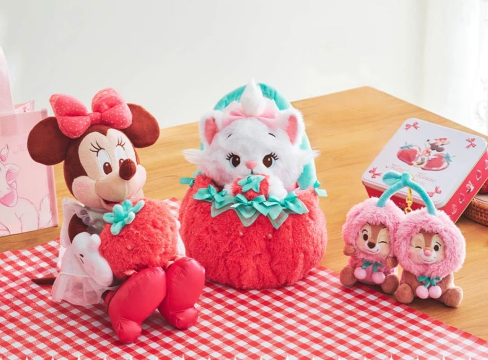 迪士尼水果系列新品也太燒！超可愛「櫻桃奇奇蒂蒂鑰匙圈、抱草莓米妮玩偶」這天軟萌開賣！-11