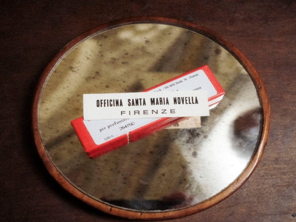 2026新年香氣開運清單公開！Santa Maria Novella石榴擴香、鳶尾牙膏、麥地奇香氛全上榜！-11