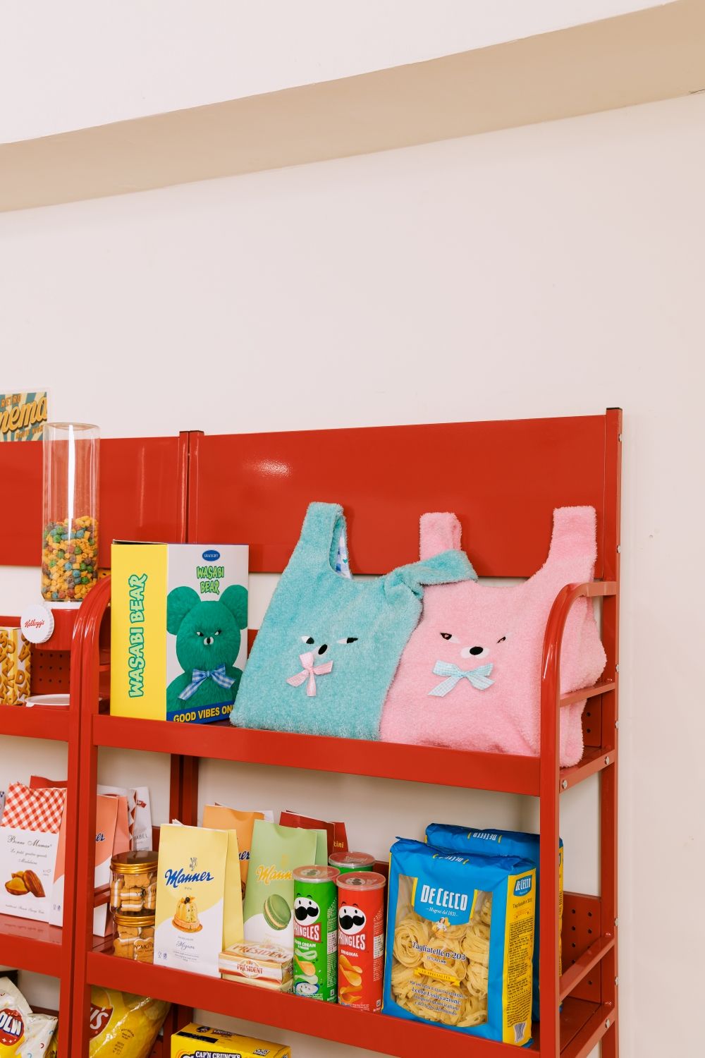 Grace Gift太會聯名！冬裝版Wasabi Bear芥末熊盲盒逼人整箱買！大學T、帆布袋也要一起抱回家！-11