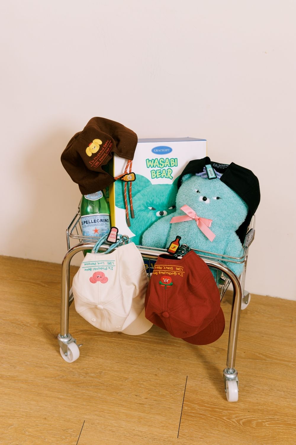 Grace Gift太會聯名！冬裝版Wasabi Bear芥末熊盲盒逼人整箱買！大學T、帆布袋也要一起抱回家！-22