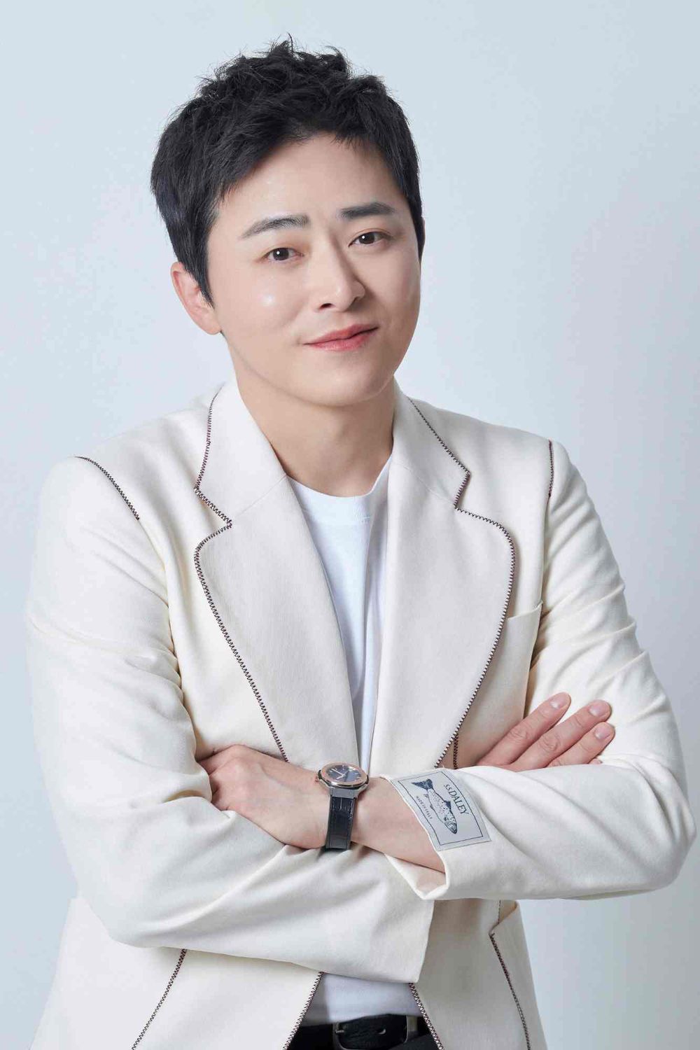 盤點6位舞台劇出身的人氣韓劇演員！金宣虎獲封「大學路偶像」成名，《機醫》班底田美都、曹政奭都上榜！-4