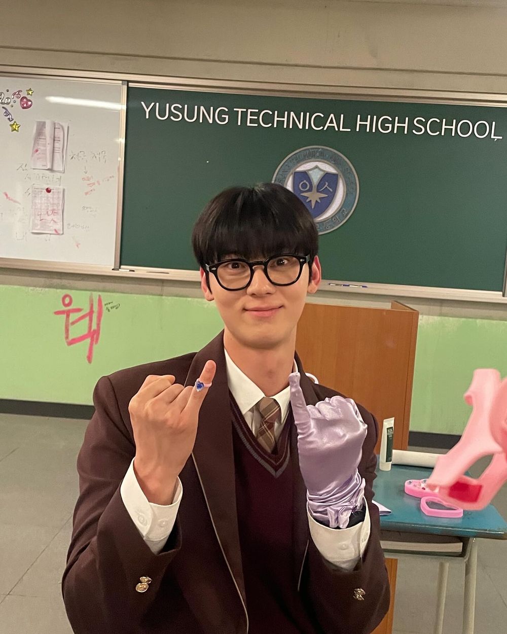 偶像轉演員成績亮眼！盤點6位新生代KPOP「演技豆」代表！有娜初登場掀討論，多賢、在玹也被點名！-9