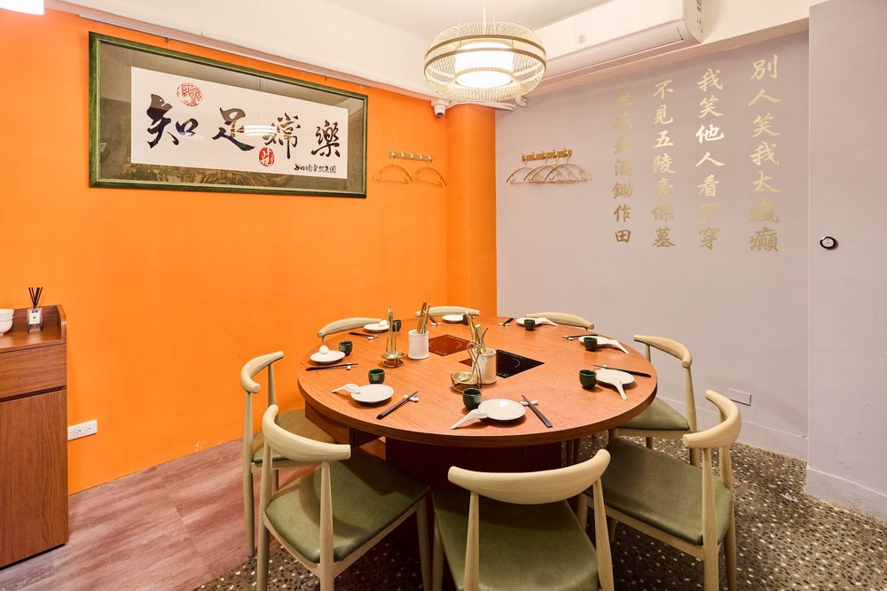 2026台北必吃港式火鍋推薦！「如嫦卜卜蜆．港式雞煲」超鮮甜蒜頭蛤蜊鍋、鹹蛋黃蘿蔔糕必點一次看！-16