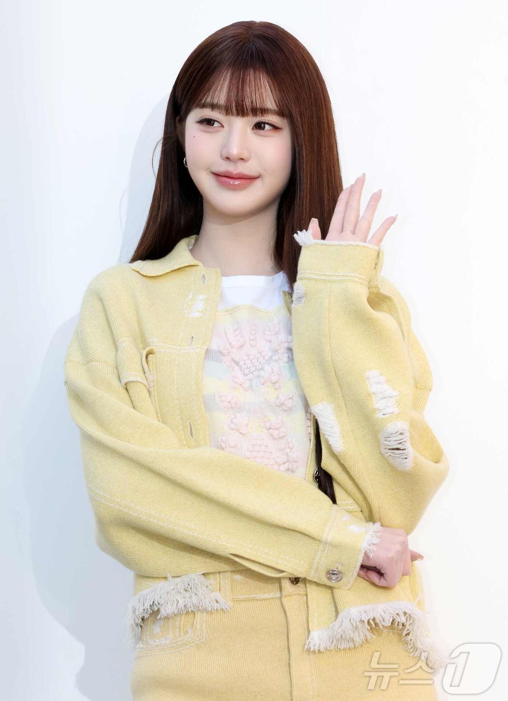 韓網公認5位受到全世代喜愛的女偶像！「國民妹妹」IU超圈粉，安俞真、潤娥不分年齡都喜歡！-10