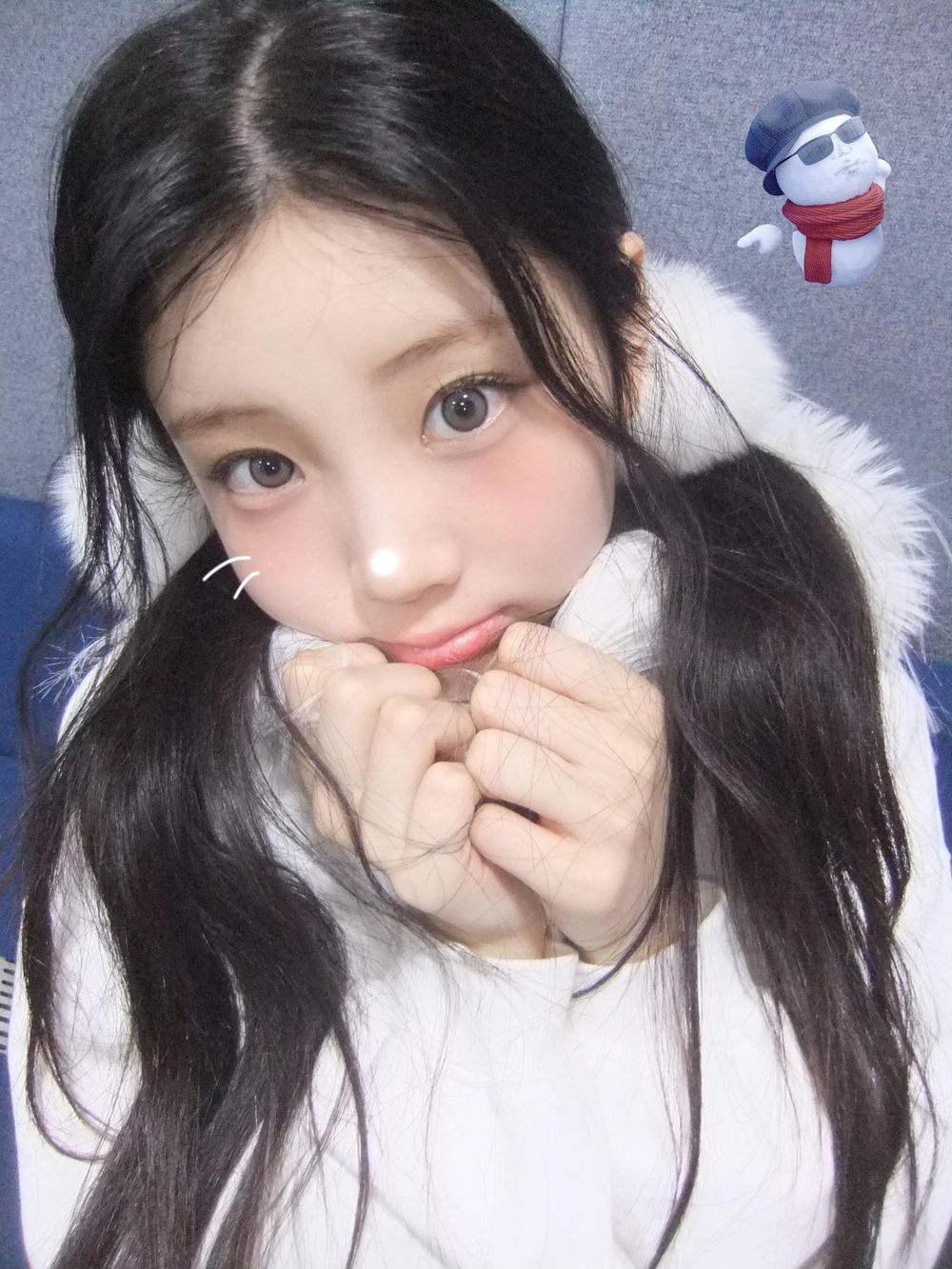 rom&nd官宣ILLIT沅禧為全新代言人！首度解鎖美妝資源，「Wonhee Pick」裸色唇蜜將上市、開賣時間一次看！-11