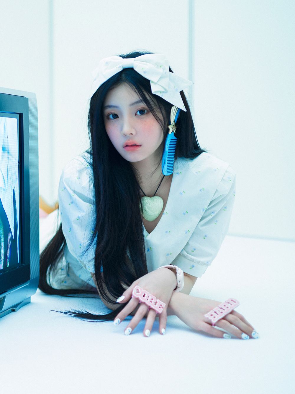 rom&nd官宣ILLIT沅禧為全新代言人！首度解鎖美妝資源，「Wonhee Pick」裸色唇蜜將上市、開賣時間一次看！-8