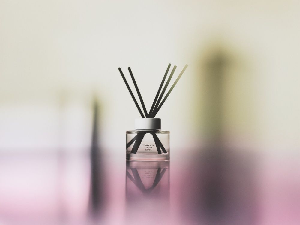 Jo Malone London櫻花季心跳失速！日本爆紅「若有似無撒嬌香」回歸，一聞就想戀愛的春日限定香氛！-5