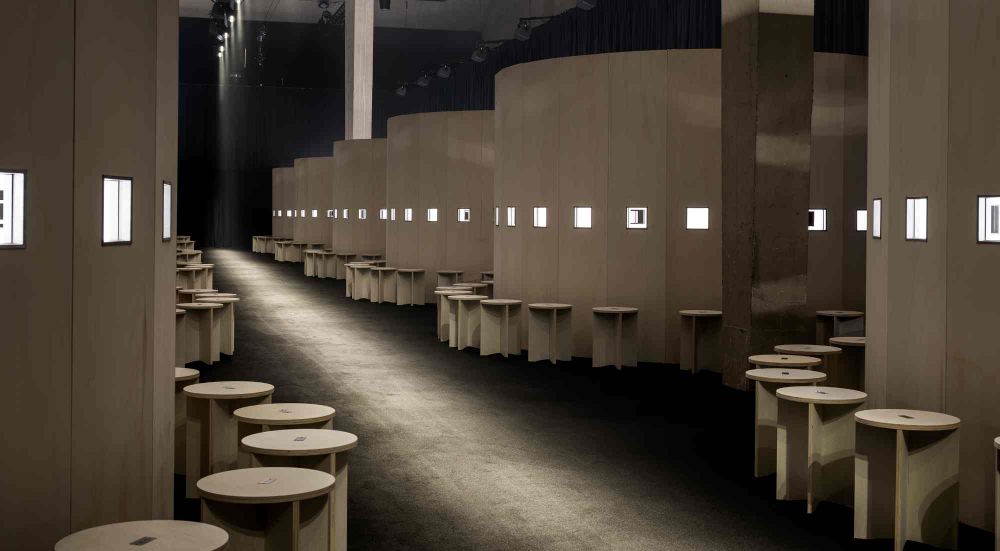 Valentino高訂秀女神聚集！蔡依林G社高清鏡頭狀態依舊強、IVE Liz＆Rei根本最美姐妹花！-8