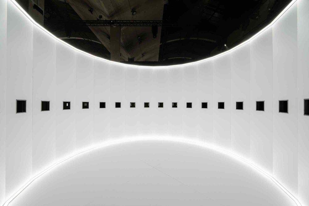 Valentino高訂秀女神聚集！蔡依林G社高清鏡頭狀態依舊強、IVE Liz＆Rei根本最美姐妹花！-9