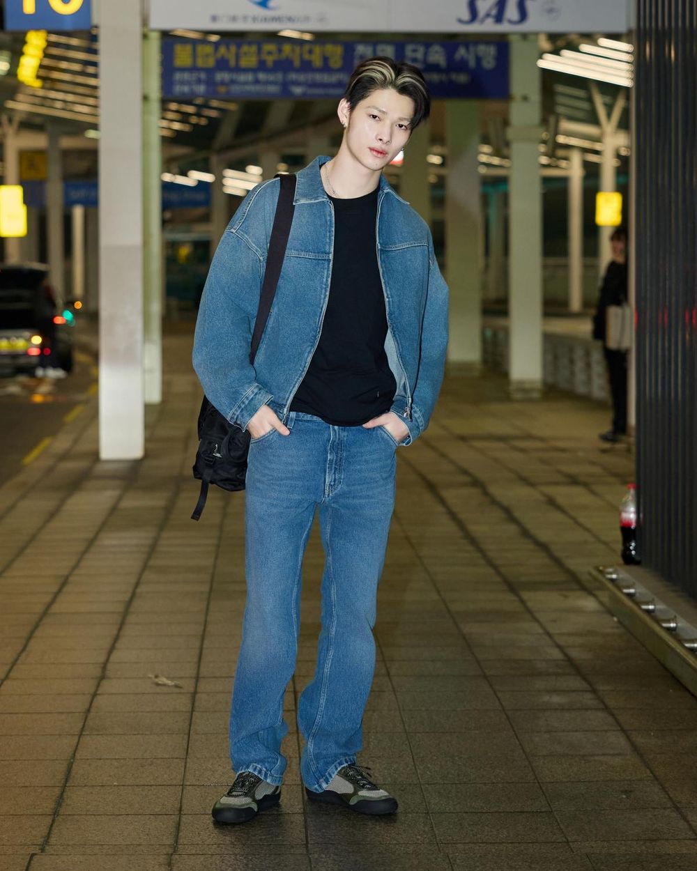 ENHYPEN出發來台！出席Prada活動確定七缺一！機場穿搭先帥翻全場、好期待看到本人！-2