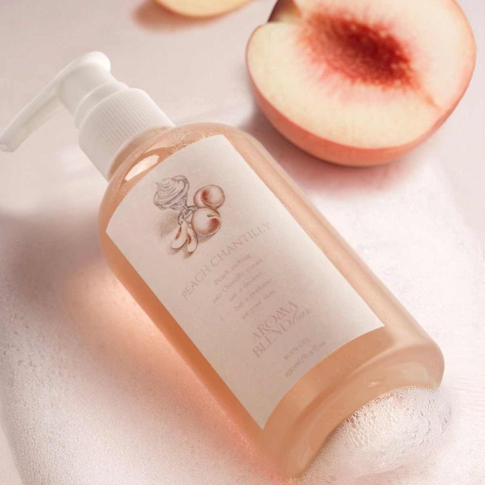 日本爆紅甜點系小眾香氛！清甜多汁蜜桃＋輕柔香草奶油香氣，一噴溫柔貼膚，這就是漂亮女生的偽體香！-8