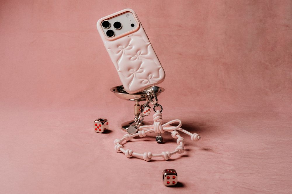 CASETiFY也有澎澎手機殼？！網狂討論「蝴蝶結手機殼、櫻桃耳機」可愛炸、錢包要小心了！-3