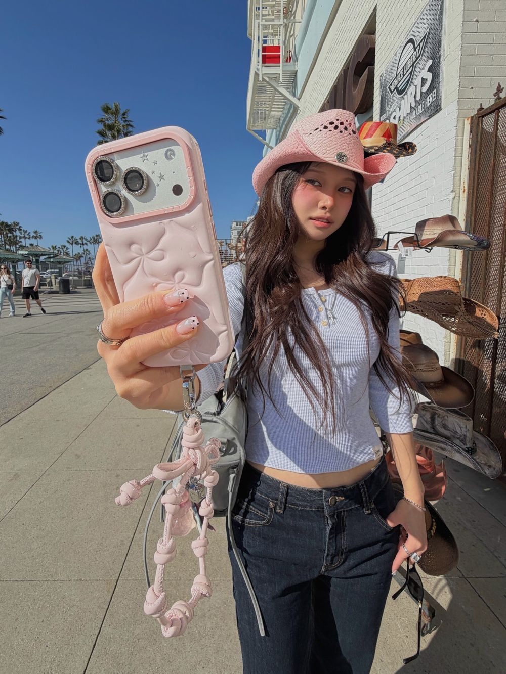 CASETiFY也有澎澎手機殼？！網狂討論「蝴蝶結手機殼、櫻桃耳機」可愛炸、錢包要小心了！-20