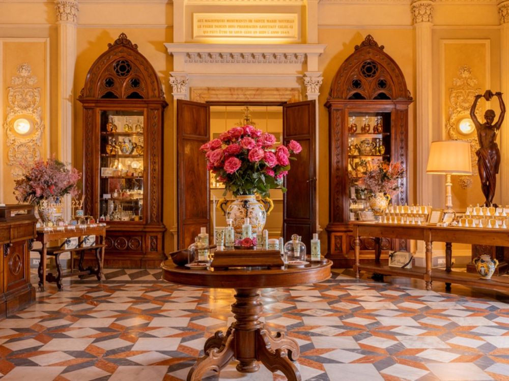 珉奎、Rosé都有同款香水！Santa Maria Novella今年最夢幻「情人節限定禮盒」登場，新粉絲還送專屬小禮！-4