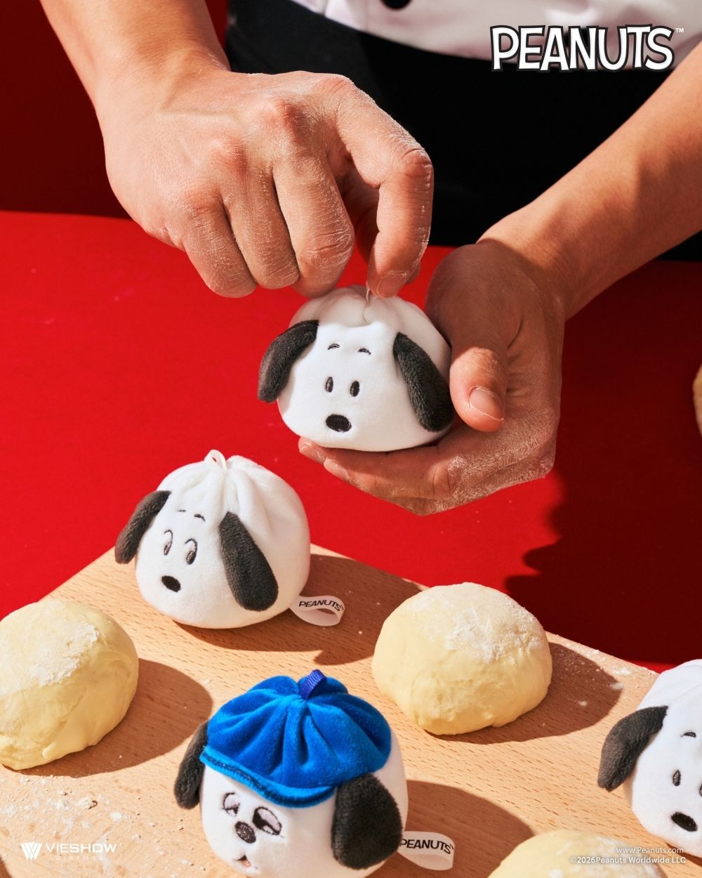 威秀影城把史努比變成小籠包了！超呆萌「史努比鮮蝦小籠包、點心師傅歐拉夫吊飾」這天可愛開賣！-7