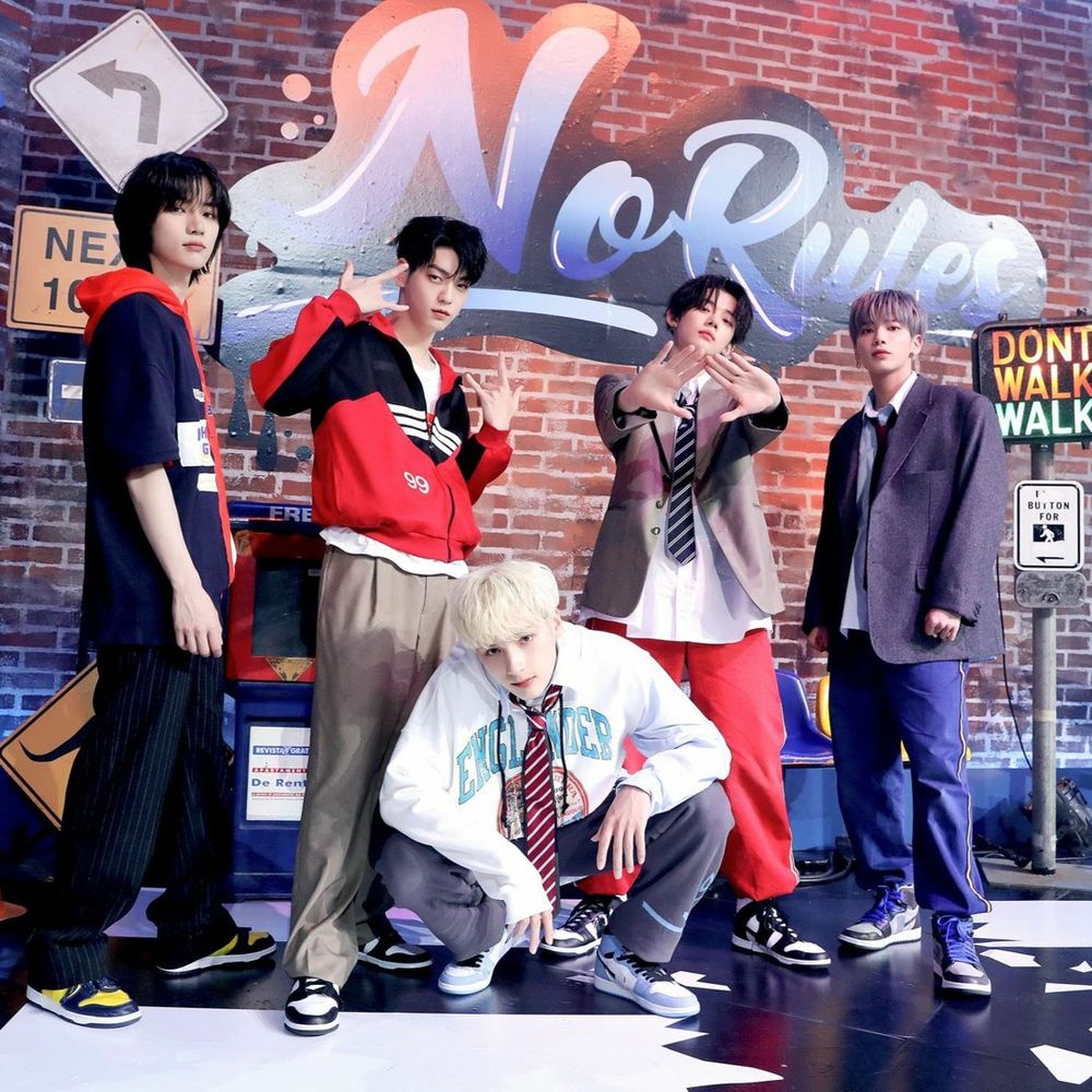 盤點8組破千萬點閱的KPOP男團音放舞台！Stray Kids神曲衝破千萬觀看，防彈神級舞台寫下2億紀錄！-12