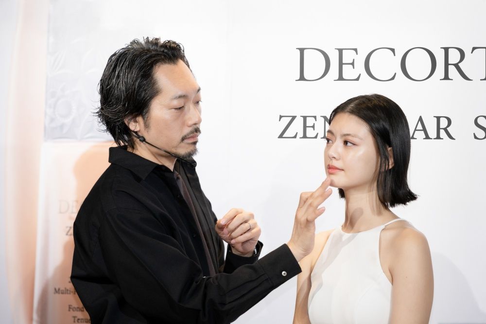 會呼吸的半霧底妝來了！黛珂全新「禪 微霧光持久粉底液」6個重點告訴妳、為什麼底妝控都在等這瓶！-11