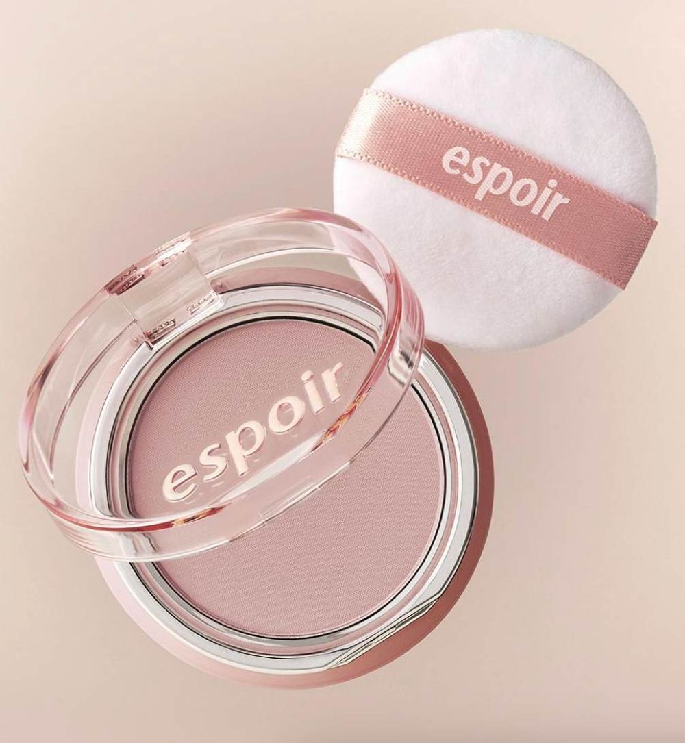 一上市就熱賣缺貨！2026早春韓國話題「磨皮腮紅」，Winter同款雙色疊刷公式必收藏，顯氣色又超有氛圍感！-12