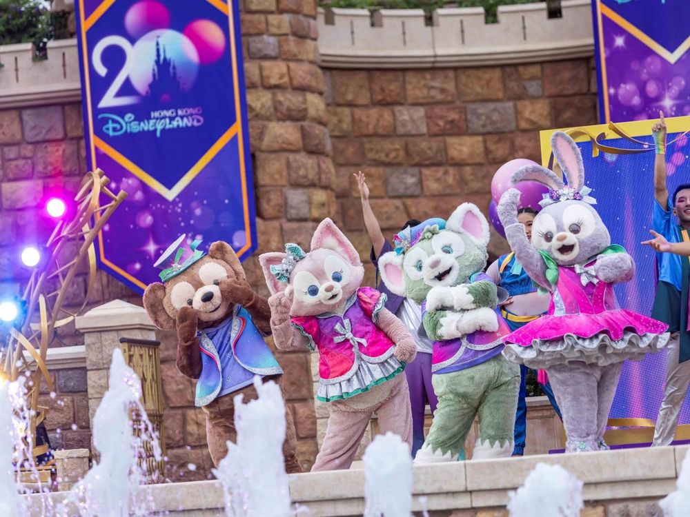 香港迪士尼樂園2026春季活動來了！超可愛達菲玩偶專屬打卡點、主題遊行亮點一次看！-7