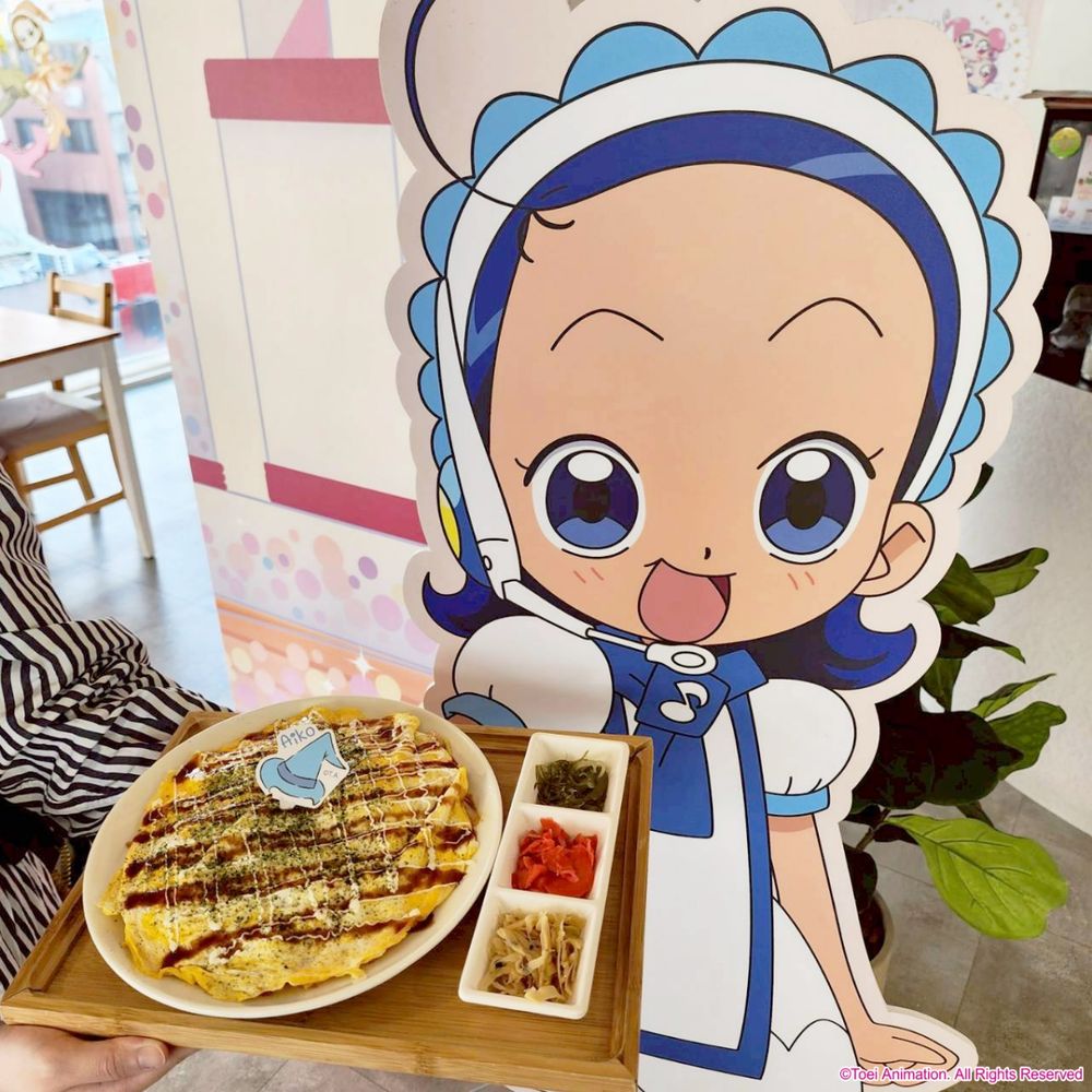 小魔女DoReMi主題咖啡廳來了！「DoReMi最不幸美少女牛排飯」、「魔女莉卡青蘋果風味茶凍」Q到捨不得吃！-7