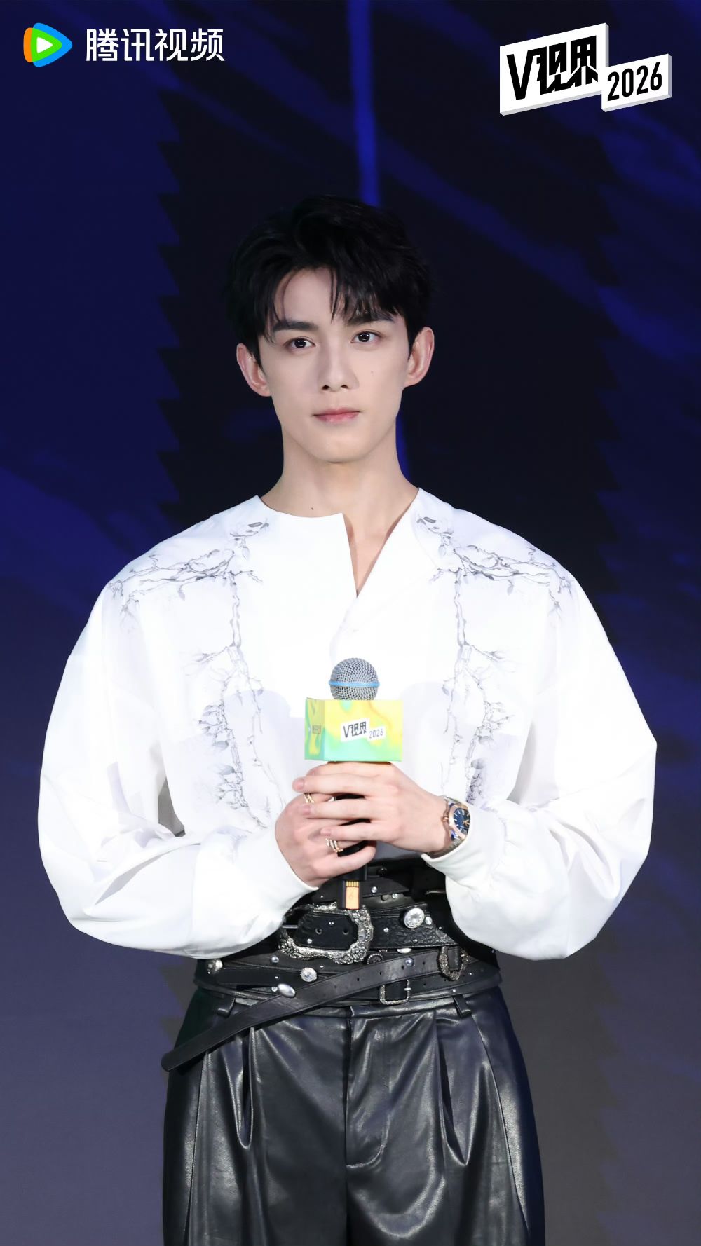 盤點8位人氣95小生待播陸劇！王鶴棣《鹹魚飛升》討論度高，張凌赫《這一秒過火》禁忌戀帶感，陳哲遠《夢花廷》劇情超虐-4