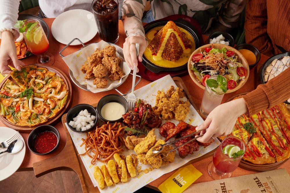 BHC炸雞信義ATT店來了！限定必點「炸雞拼盤、玉米起司辛奇煎餅、星星魚薯條」推薦菜單一次看！-14