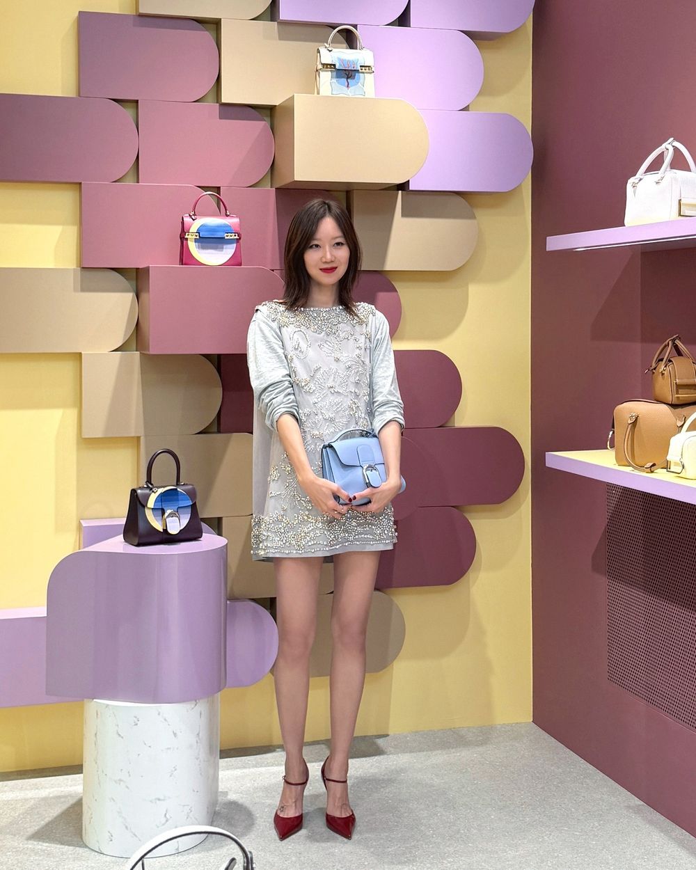 孔曉振45歲這狀態也太好了吧！現身豪門愛牌Delvaux活動「漫畫腿、鬆弛感美包」全網熱議！-9