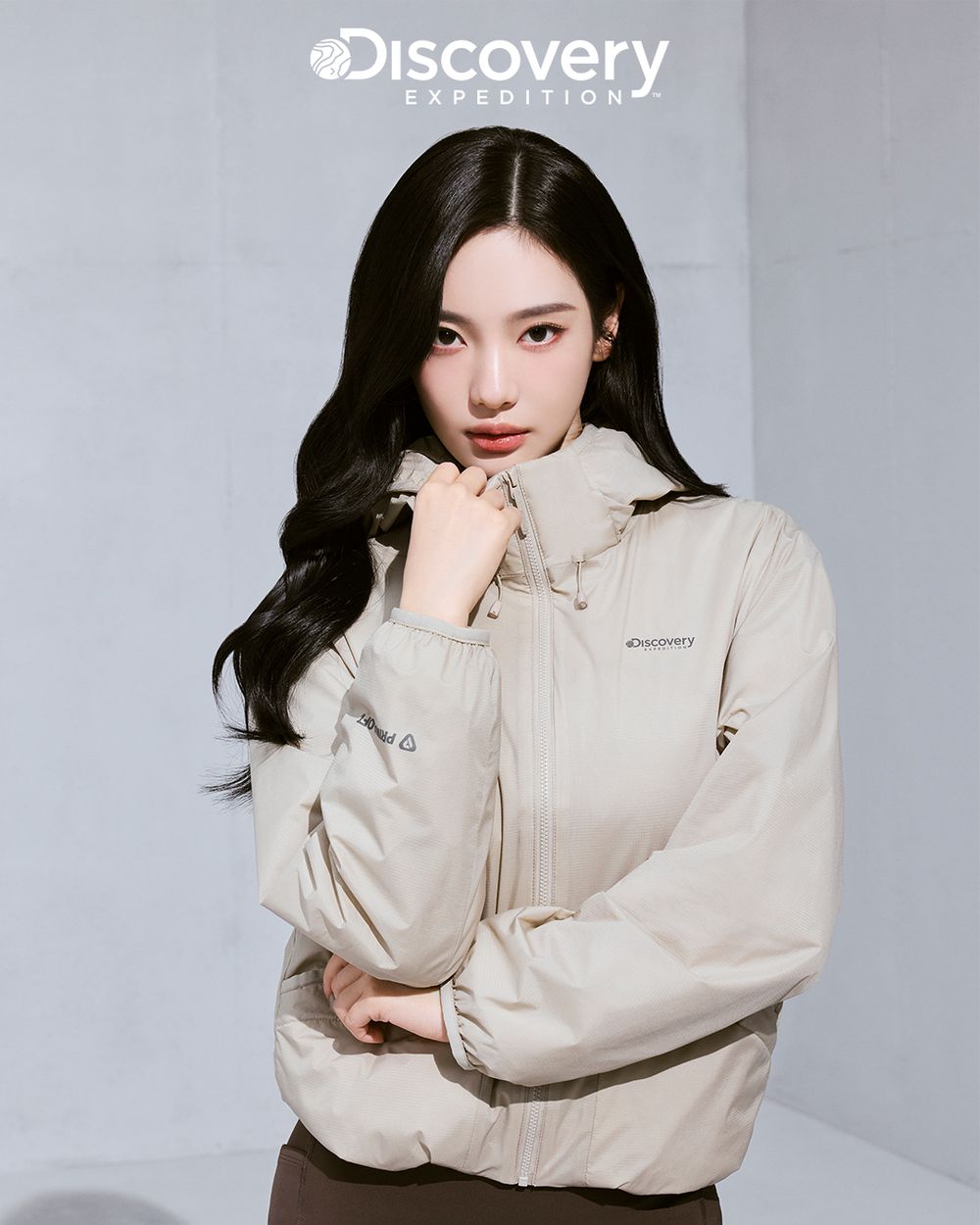 恭喜Ningning寧寧解鎖新代言！Discovery官宣形象照「直角肩、水蛇腰」人間AI身材超不科學！-6