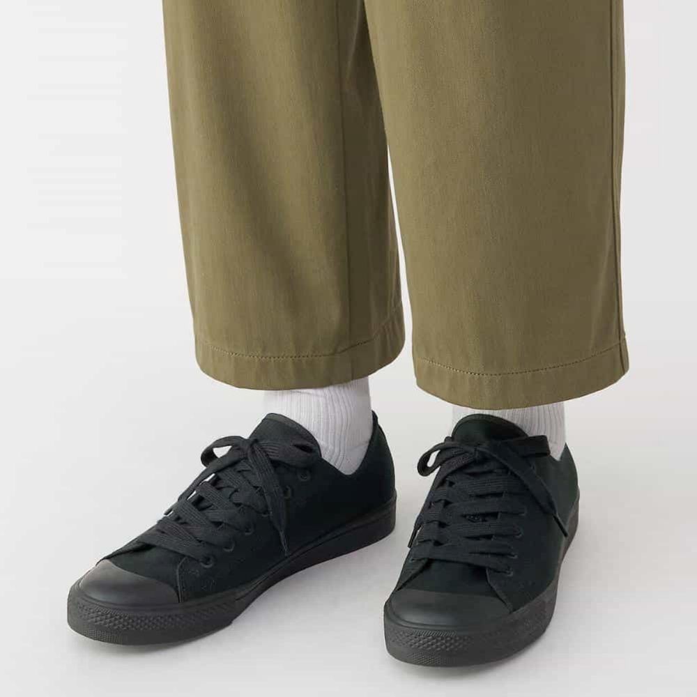 過年前就去無印良品補貨！超實用「硬殼行李箱」帶回家&旅行都方便、連火鍋湯底都買得到？-3