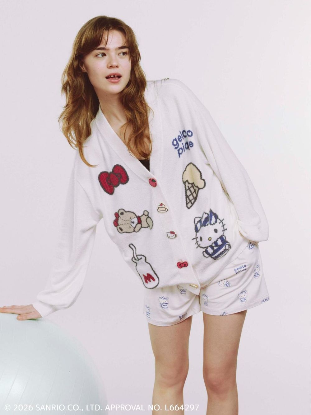 日牌居家服Gelato Pique首次聯名三麗鷗！Kitty、大耳狗「軟綿綿小臉」吊飾、睡衣可愛瘋掉！-3