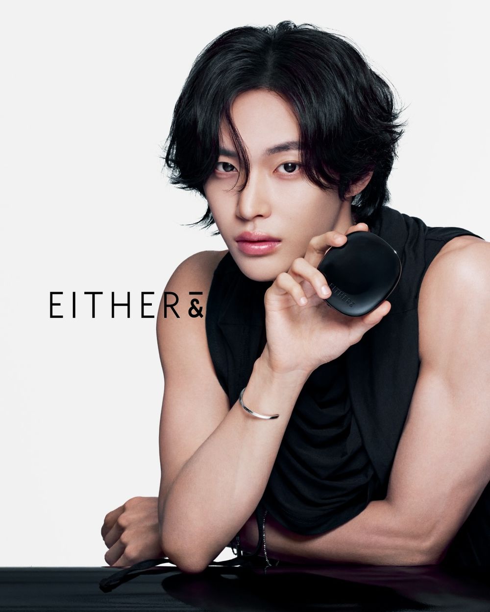 2026早春韓國彩妝新品推薦！NCT JENO同款糖葫蘆唇釉、RIIZE元彬＆將太郎愛用氣墊，李沅禧「裸色唇釉」將開賣！-10