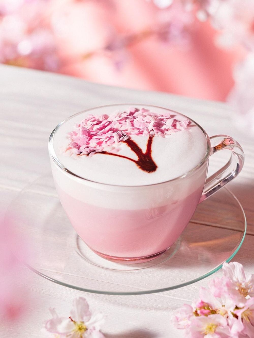 日本星巴克2026春季限定飲品太欠喝！「白桃櫻花星冰樂、夜櫻白桃氣泡飲」酸甜風味一喝就上癮！-5