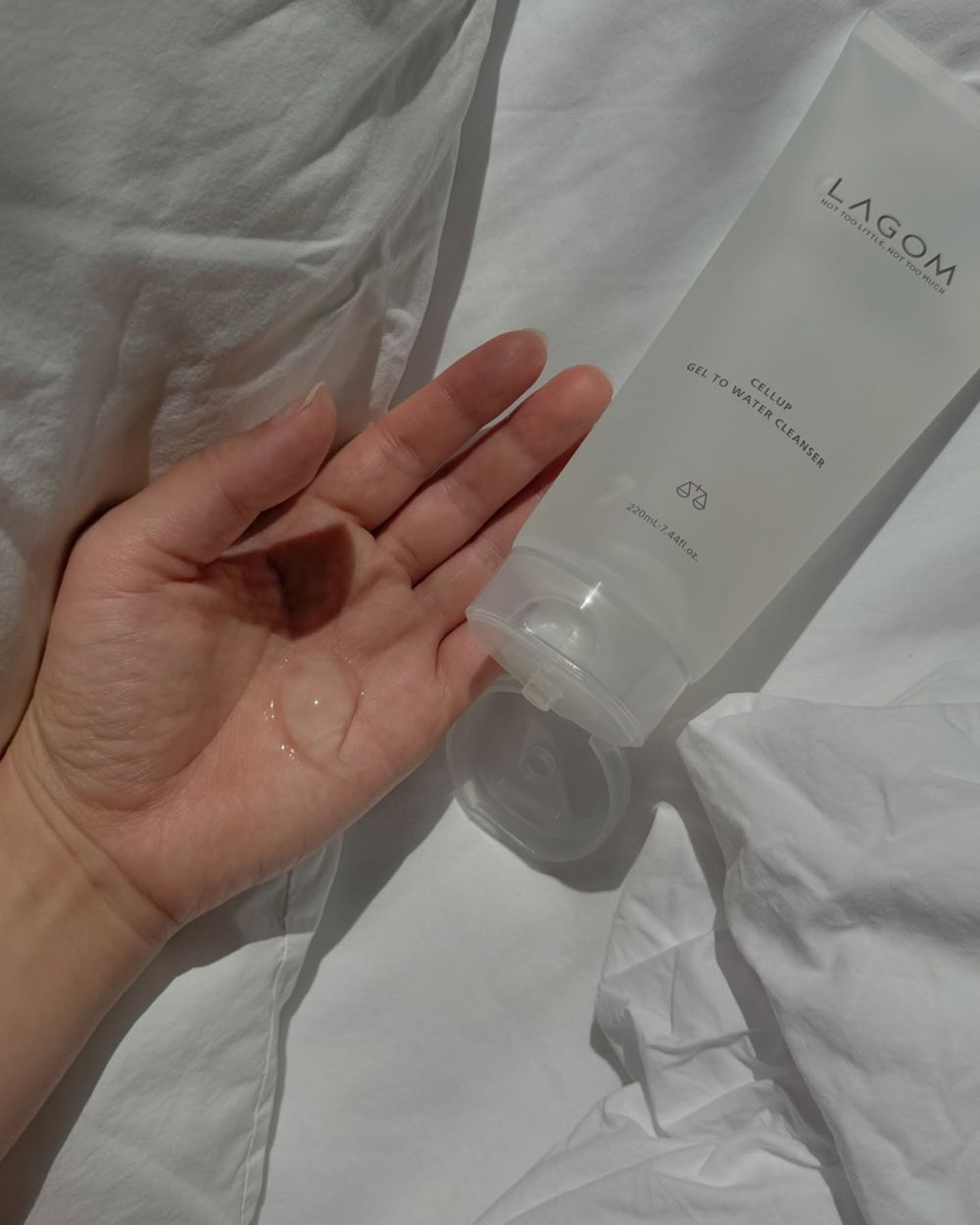 韓女最愛小眾潔顏品聯名三麗鷗大耳狗！LAGOM早安凝露、晚安泡泡換上療癒包裝，洗出水煮蛋嫩肌！-12