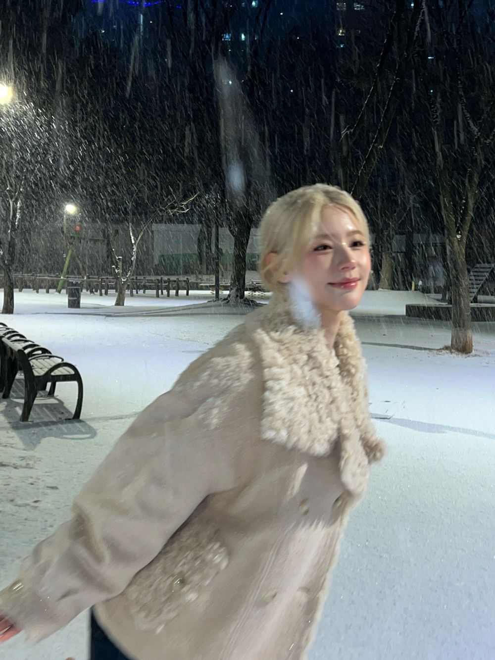 麵姐降臨！薇娟拿下植村秀底妝大使，3月來台寵粉＋Hi-bye抽爆，乾淨透光神顏直接複製！-6