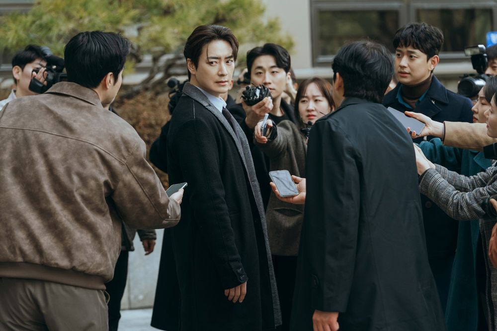 2026大黑馬神劇《莎拉的真偽人生》改編韓國真實案件！上流社會懸疑劇情、超富豪行頭也是大亮點！-4