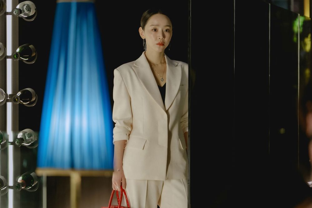 2026大黑馬神劇《莎拉的真偽人生》改編韓國真實案件！上流社會懸疑劇情、超富豪行頭也是大亮點！-5