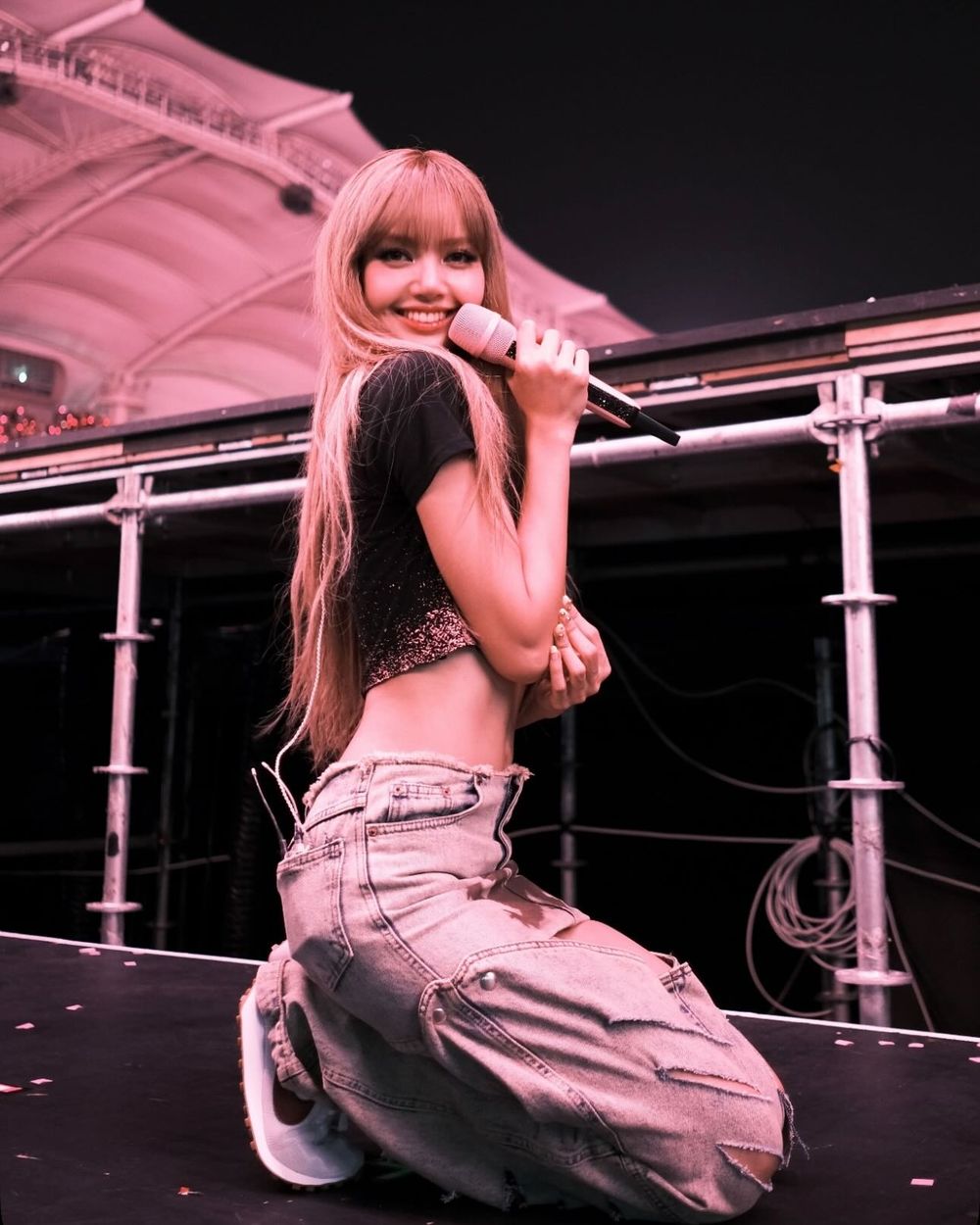 Nike業績狂飆！帶貨女王Lisa同款球鞋盤點！韓妞都瘋忍者鞋、官網還買得到！-2