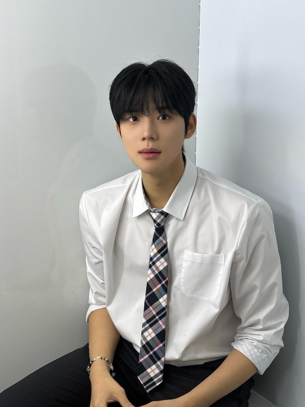 韓網熱議7位備受關注的00後韓劇男演員！李彩玟、文相敏人氣飆漲，崔顯旭演技受肯定-4