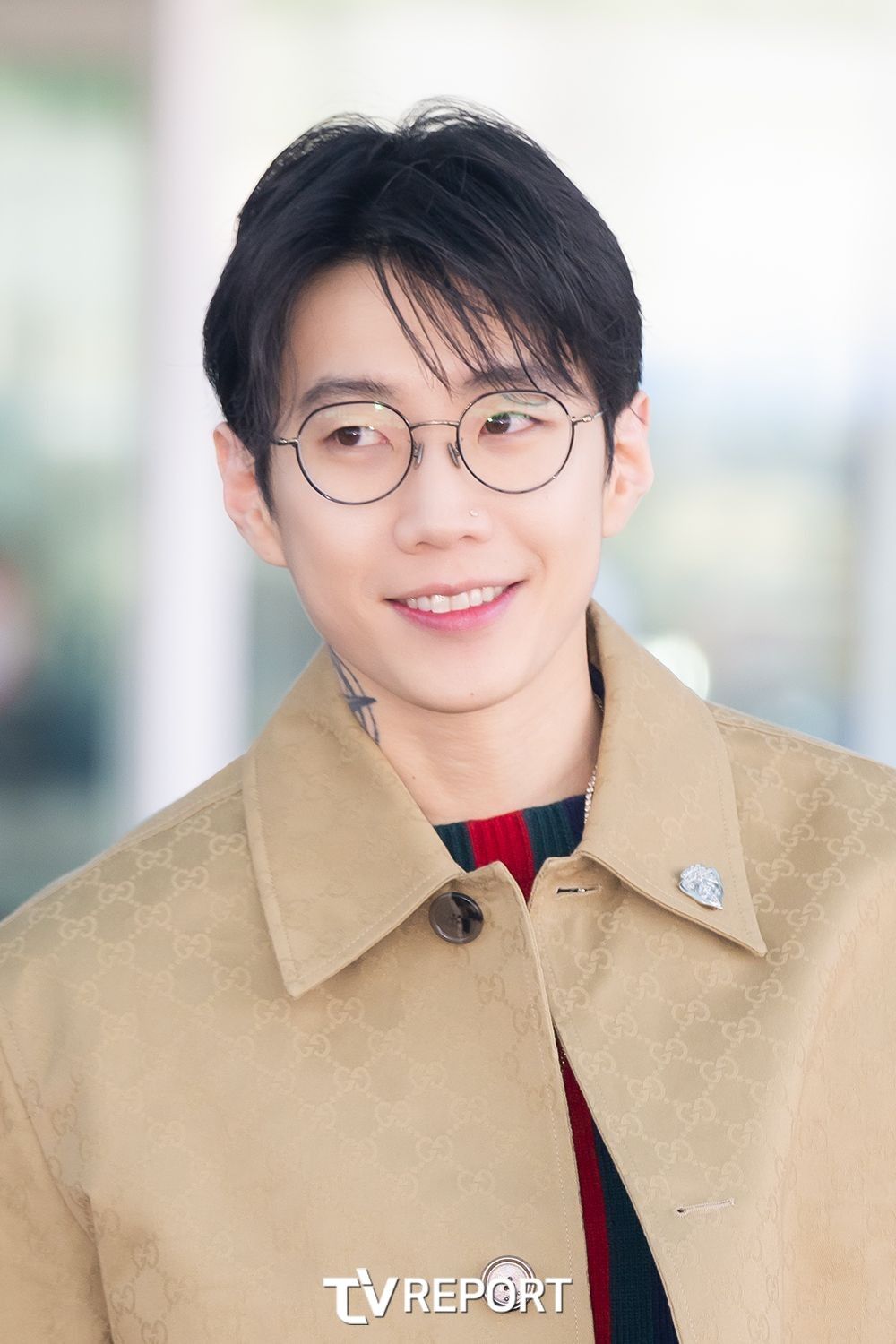 GUCCI家族出任務！SKZ李旻浩根本雕刻美男、韓媒都狂讚！aespa寧寧也被古馳搶走了？！-6