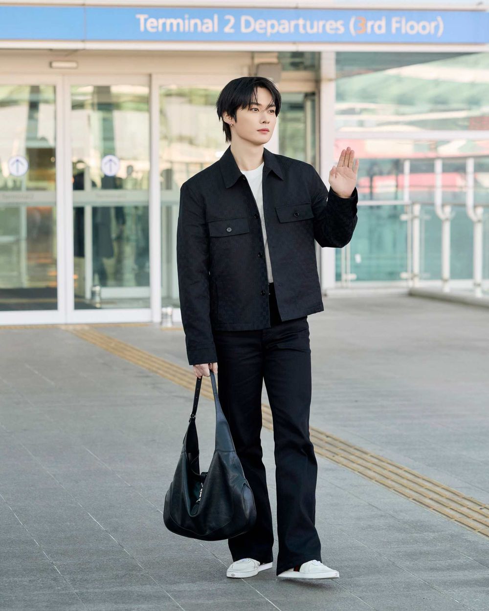 GUCCI家族出任務！SKZ李旻浩根本雕刻美男、韓媒都狂讚！aespa寧寧也被古馳搶走了？！-3