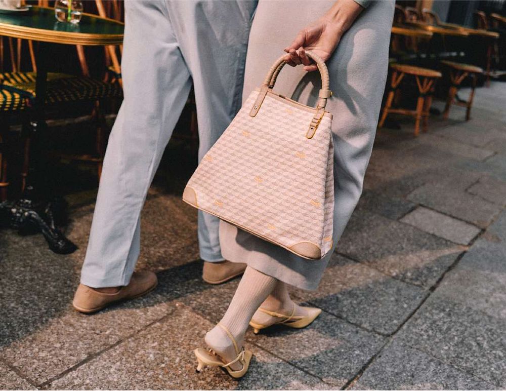 《Fauré Le Page》春日晨光色系登場！為經典包款披上適合春天的溫暖色調-5