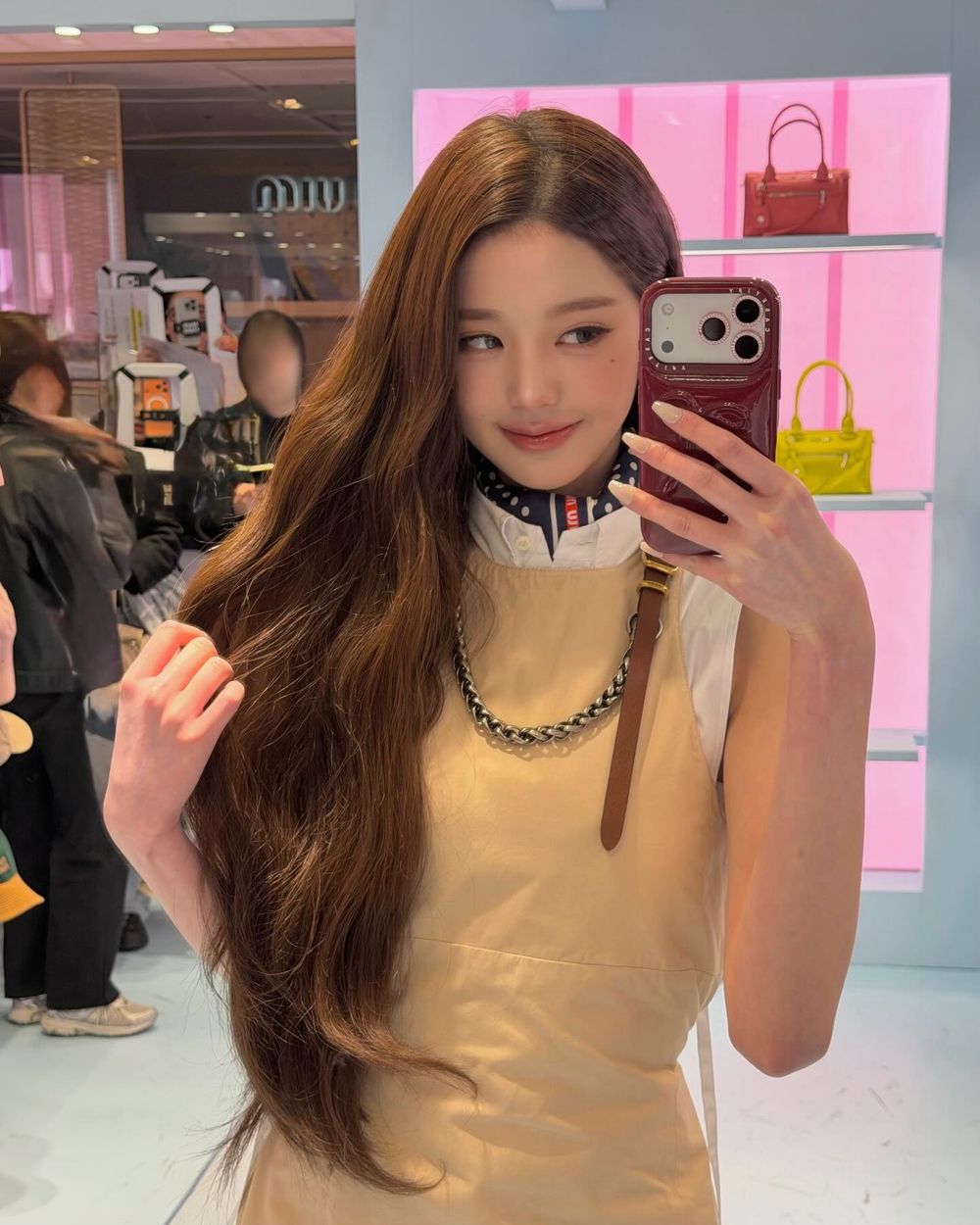 韓國人氣髮香噴霧/香氛髮油推薦！防彈Jimin、韓韶禧同款髮油OLIVE YOUNG排行第一，珉奎一聞就愛清甜玫瑰花香！-8